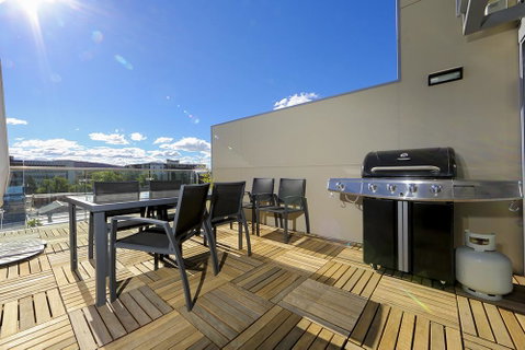 Mode 220 Braddon ACT - Taree Accommodation 9