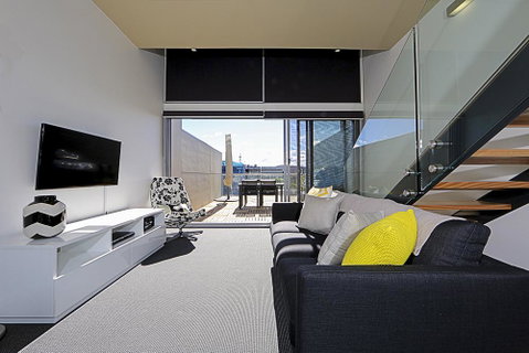 Mode 220 Braddon ACT - Taree Accommodation 0
