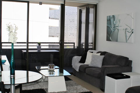 Modern Executive Apt@Barton*1BR*WiFi*Gym*Secure Parking*Canberra - Taree Accommodation 0