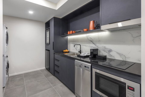 Deco Hotel Canberra - Taree Accommodation 8