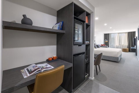 Deco Hotel Canberra - Taree Accommodation 7