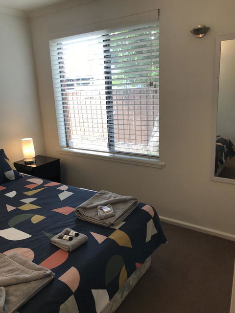Central Tranquility Heart Of Orange - Taree Accommodation 17