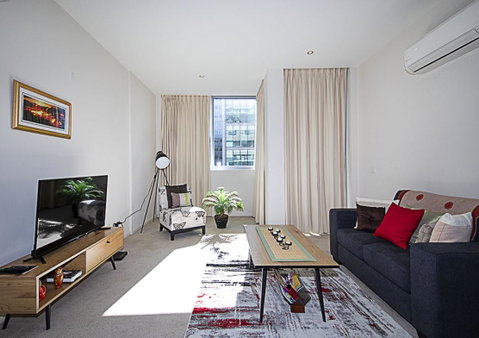 Spacious 1BR Stylish New Acton Apartment +Parking - Taree Accommodation 2