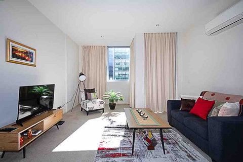 Spacious 1BR Stylish New Acton Apartment +Parking - Taree Accommodation 20