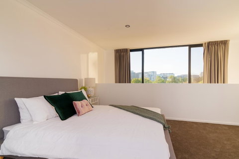 ALLARA CANBERRA - Taree Accommodation 9