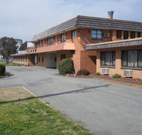 Canberra Lyneham Motor Inn - Taree Accommodation