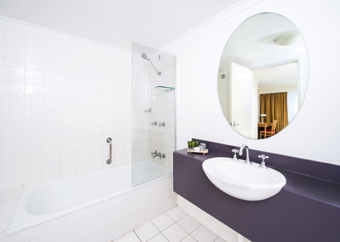 Mantra On Northbourne - Taree Accommodation 14