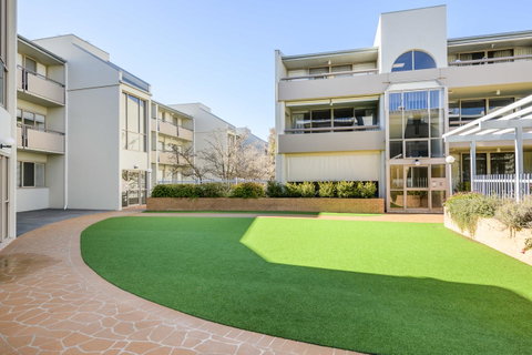 Accommodate Canberra - The Summit - Taree Accommodation 4