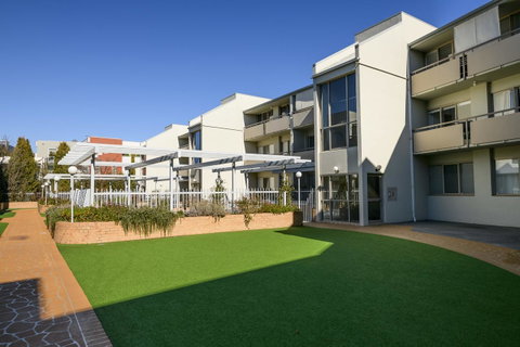 Accommodate Canberra - The Summit - Taree Accommodation 3