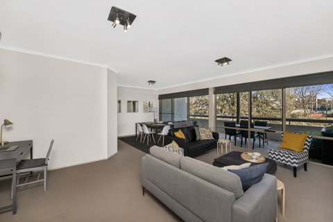 Accommodate Canberra - The Summit - Taree Accommodation 0