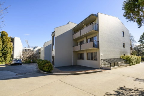 Accommodate Canberra - The Summit - Taree Accommodation 2