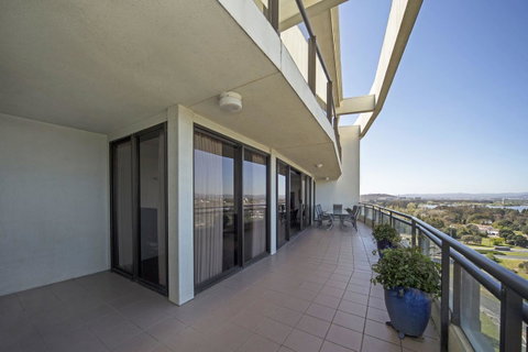 BreakFree Capital Tower Apartments - Taree Accommodation 33