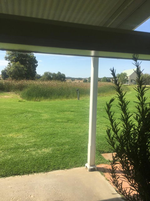 The Lake House Retreat - Taree Accommodation 19