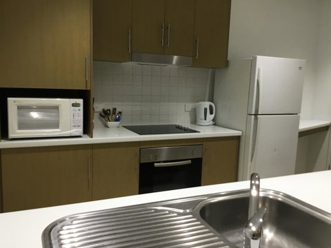 Wallaroo Marina Waterfront Luxe Apartment - Taree Accommodation 10