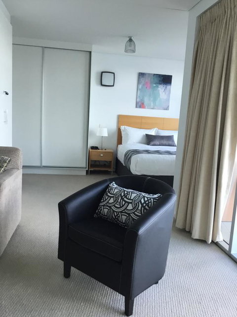 Wallaroo Marina Waterfront Luxe Apartment - Taree Accommodation 13