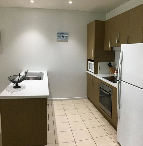 Wallaroo Marina Waterfront Luxe Apartment - Taree Accommodation 9