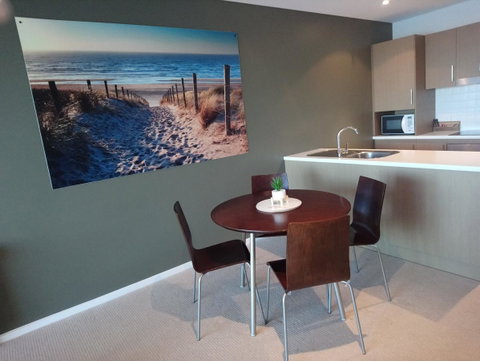 Wallaroo Marina Executive Apartments - Taree Accommodation 12