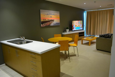 Wallaroo Marina Luxury Apartment - Taree Accommodation 7