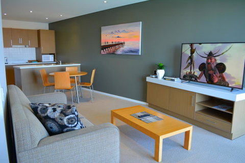 Wallaroo Marina Luxury Apartment - Taree Accommodation 9