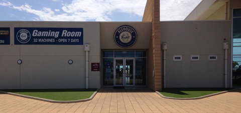 Wallaroo Marina Luxury Apartment - Taree Accommodation 14