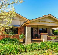 Ambrosia Holiday Home - Taree Accommodation