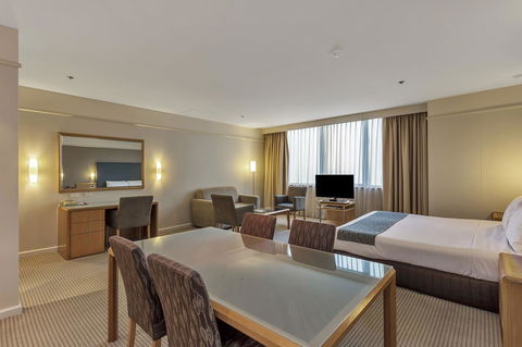 Stamford Plaza Adelaide - Taree Accommodation 31