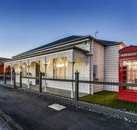 Aloha Luxury Central - Taree Accommodation
