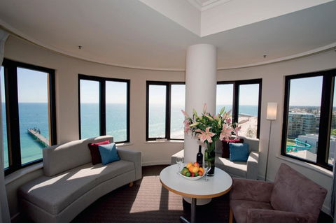 Stamford Grand Adelaide - Taree Accommodation 9