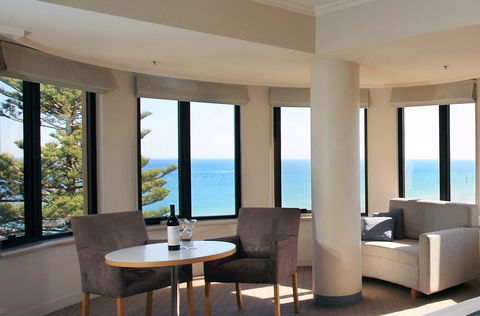 Stamford Grand Adelaide - Taree Accommodation 2
