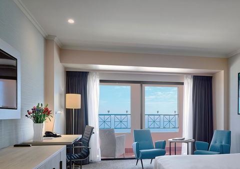 Stamford Grand Adelaide - Taree Accommodation 11