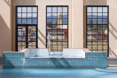Stamford Grand Adelaide - Taree Accommodation 40