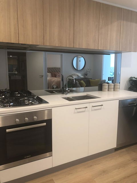 Resort Style Luxury City Apartment + Free Car Parking - Taree Accommodation 33