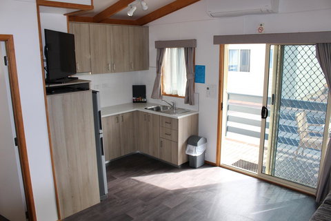 Ceduna Foreshore Caravan Park - Taree Accommodation 7