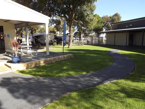 Ceduna Foreshore Caravan Park - Taree Accommodation 33