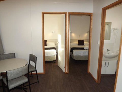 Ceduna Foreshore Caravan Park - Taree Accommodation 10