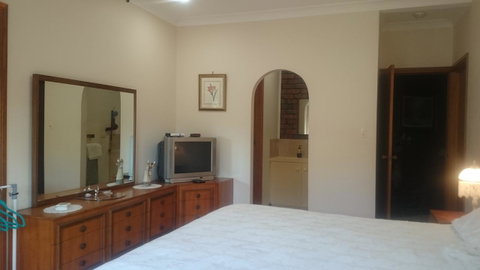 Gaerwood B&B - Taree Accommodation 5