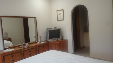 Gaerwood B&B - Taree Accommodation 6