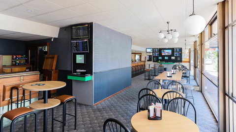 Bay Motel Hotel - Taree Accommodation 15
