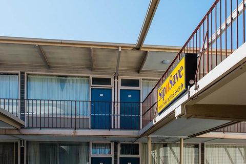 Bay Motel Hotel - Taree Accommodation 8