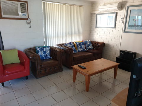 Wallaroo Sunset Home - Taree Accommodation 4