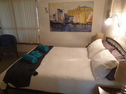 Wallaroo Sunset Home - Taree Accommodation 9