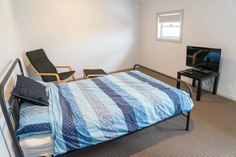 Gawler Townhouse 3 Bedroom - Taree Accommodation 24