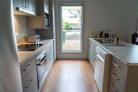 Gawler Townhouse 3 Bedroom - Taree Accommodation 1