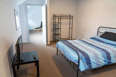 Gawler Townhouse 3 Bedroom - Taree Accommodation 28