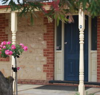 Jacaranda Cottage - Taree Accommodation