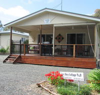 Lazy Days Bed Breakfast Cottage - Victor Harbor - Taree Accommodation