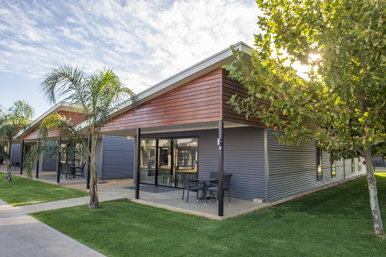 Paringa SA Taree Accommodation