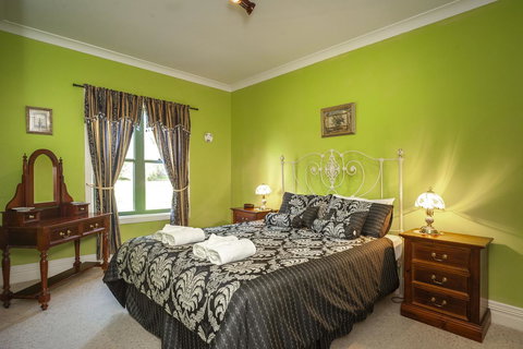 Angaston Saleyards Luxury Accommodation - Taree Accommodation 15