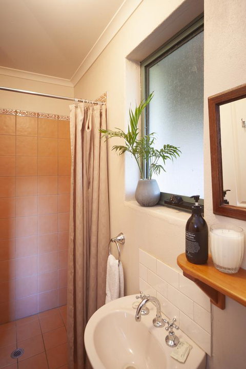 Angaston Saleyards Luxury Accommodation - Taree Accommodation 10