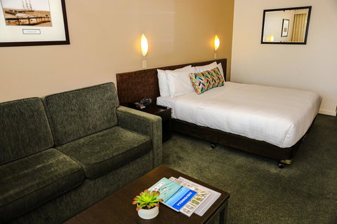 Port Lincoln Hotel - Taree Accommodation 6